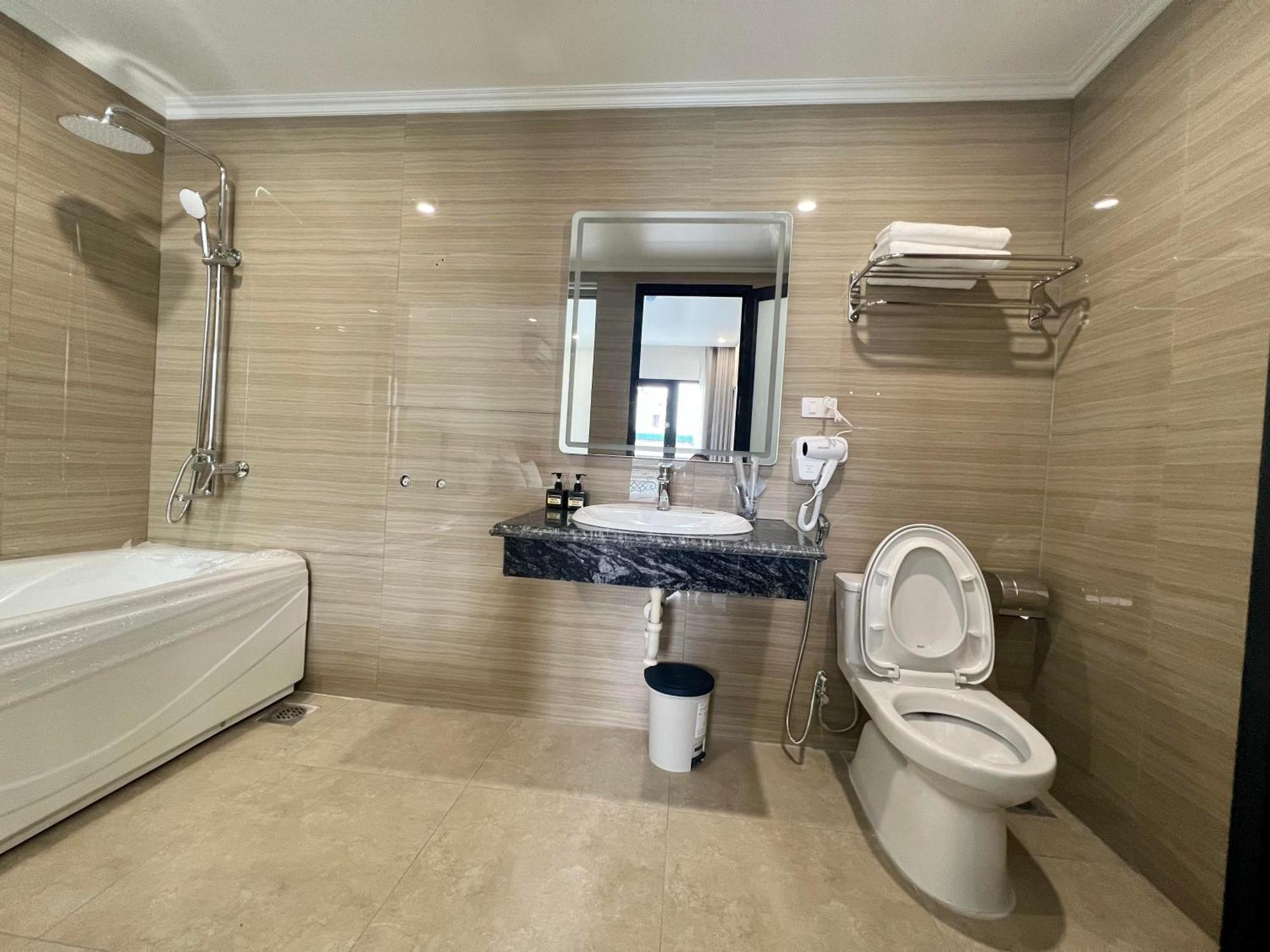 Grand Dragon Noi Bai Hotel Hanoi Eksteriør bilde
